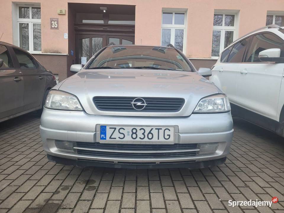Syndyk sprzeda OPEL ASTRA II 16 MR98 Szczecin