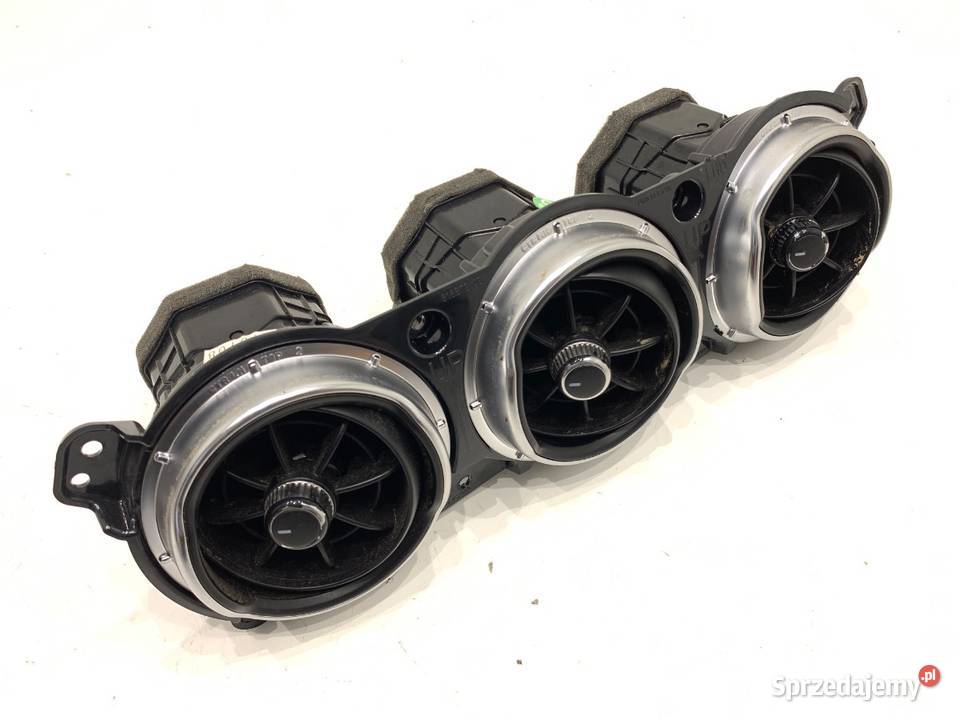 KRATKA NAWIEWU PRZÓD KIA STINGER Hatchback