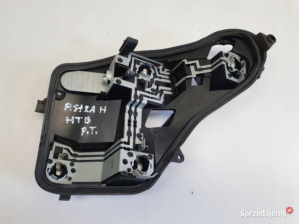 WKŁAD TYLNEJ LAMPY Opel Astra H 0410r HB prawy Chełm