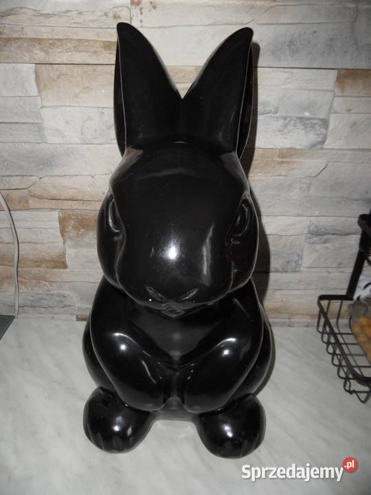 Zając duży Stary Browar połysk czarny Poznań