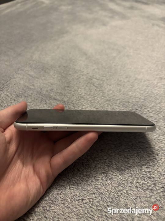 iPhone XR w kolorze białym wersja 64 GB Łódź