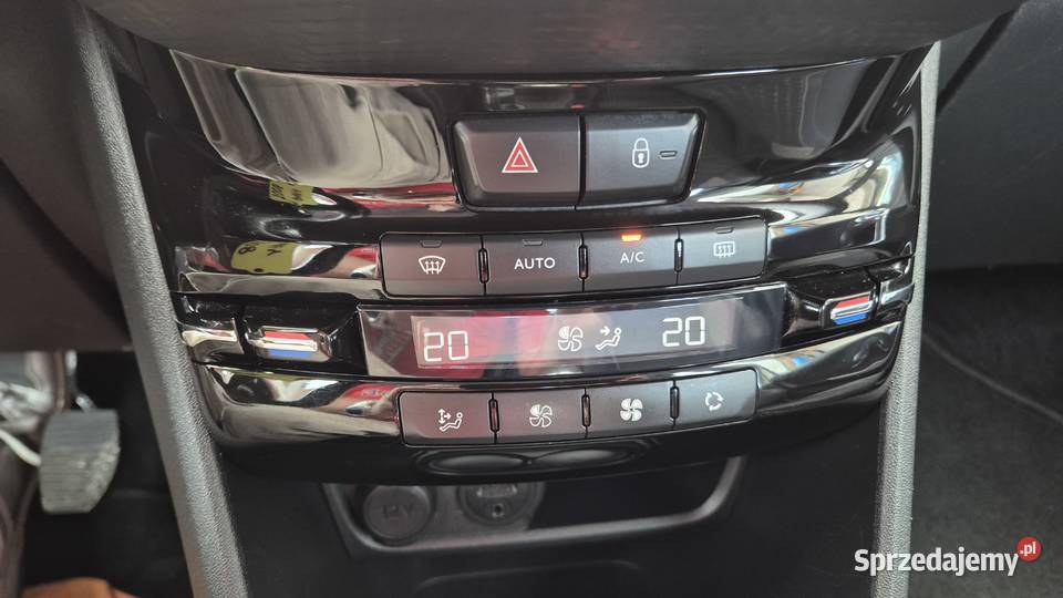 PEUGEOT 2008 12 131 OPŁATACH bogata wersja podkarpackie sprzedam