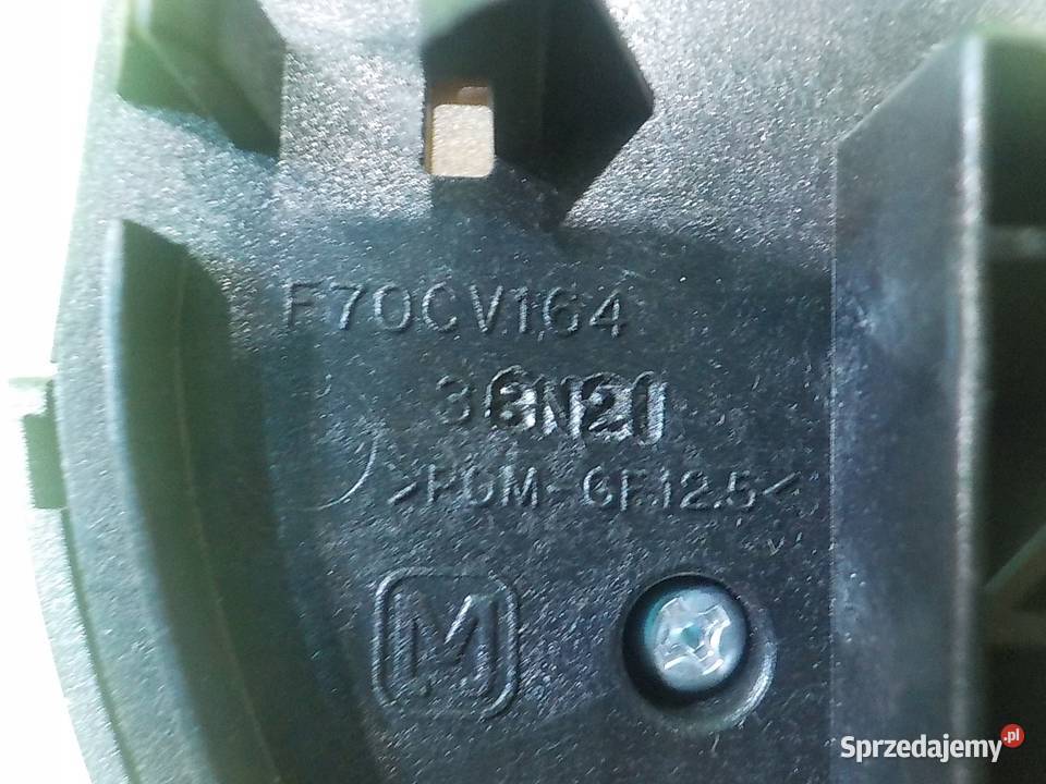 TOYOTA PRIUS II 15 VVTI 09r HB 5D przelacznik Suków