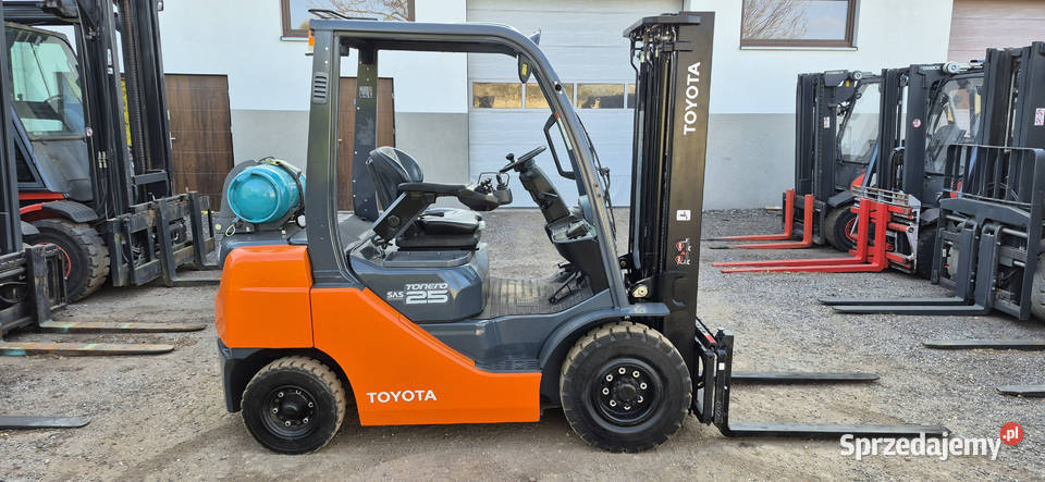 Wózek Widłowy Toyota 8FG25 Duplex wolny skok 4 Toyota Małkinia Górna