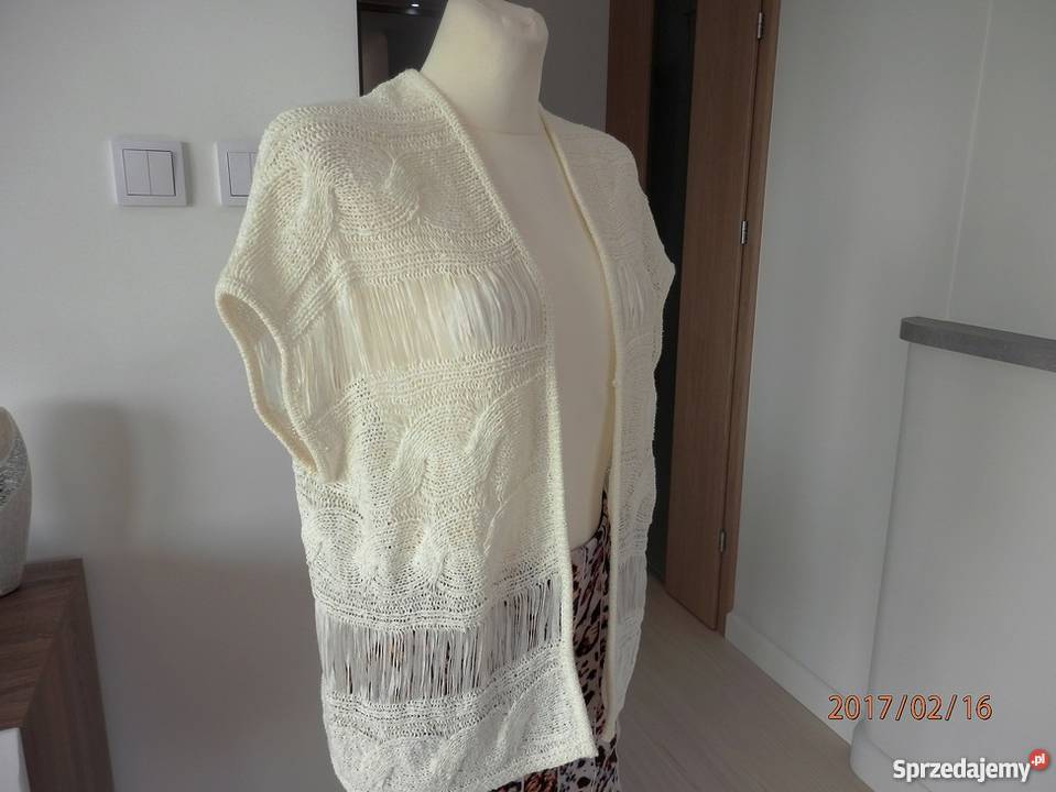 Blezer Kremowy Narzutka Kimono by UK 36 Łomża sprzedam