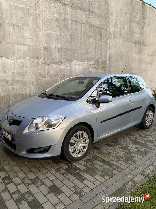 Toyota Auris niski przebieg bez wkladu Radomsko