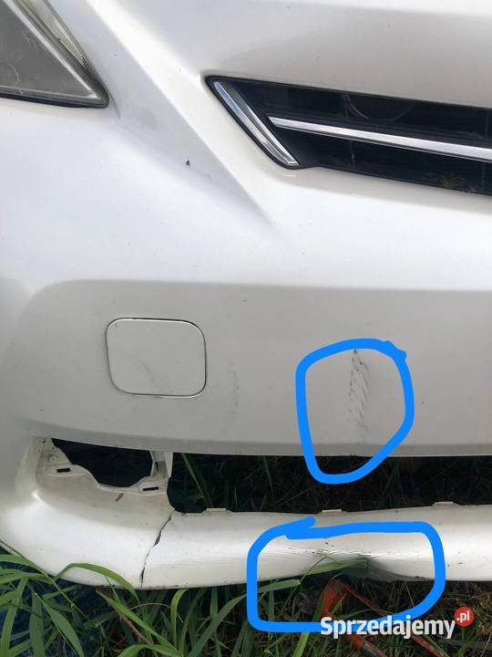 Zderzak przedni Toyota Prius Plus Toyota Prius V osobowe Poznań sprzedam