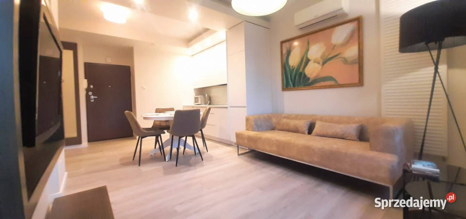 Eleganckie studio metro klimatyzacja PLATINUM Piętro 9 Warszawa