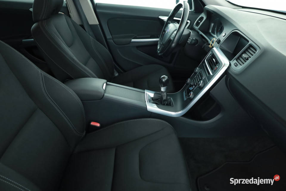 Volvo V60 D3 20 manualna mazowieckie Piaseczno