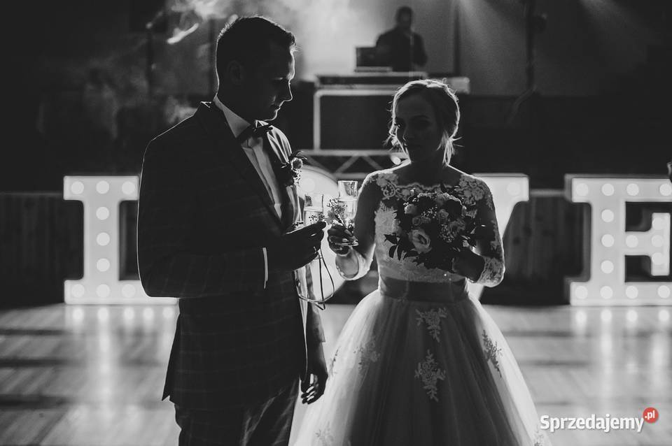 DJ konferansjer wodzirej na wesele BielskoBiała Kraków obsługa imprez