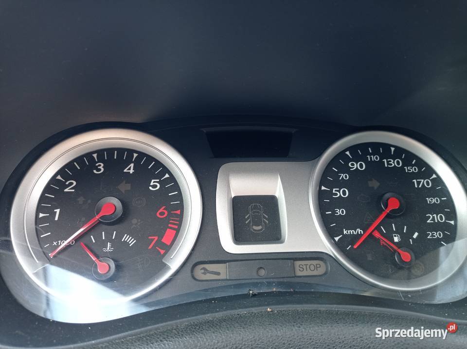 Renault Clio III 11 55 kW 2010 r dawca części Szklarka Myślniewska