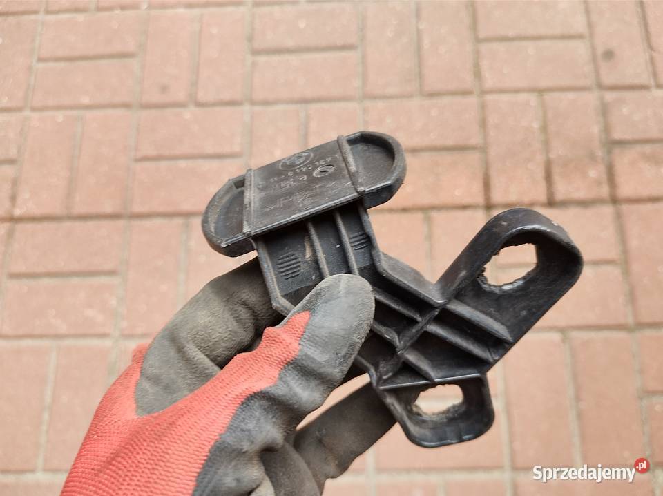 Ślizg mocowanie uchwyt zderzaka BMW E38 zderzaki Chodzież
