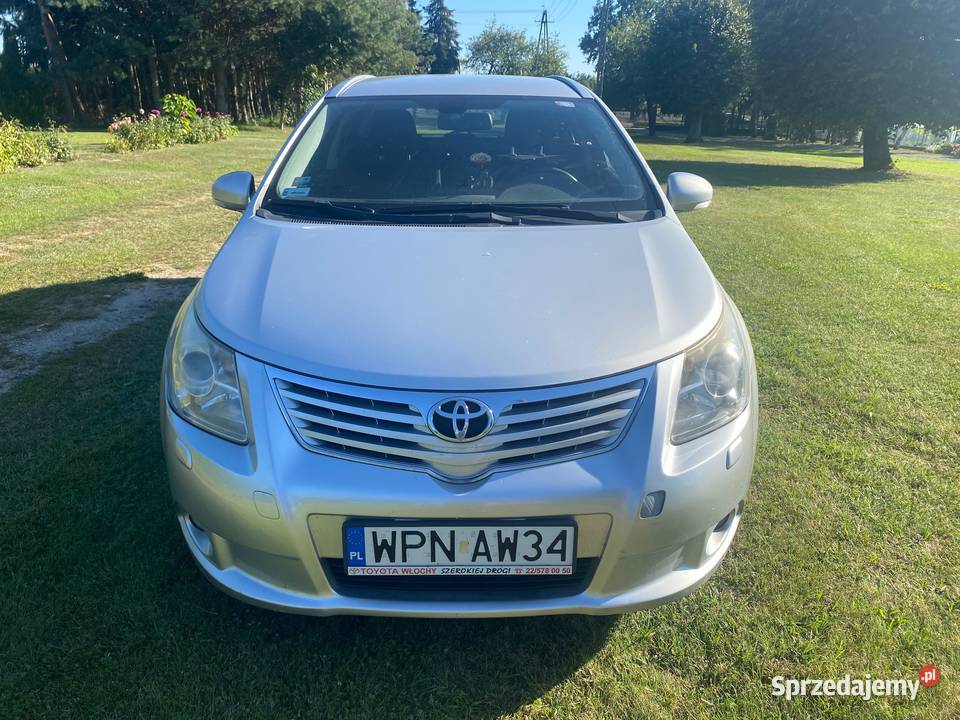 Toyota Avensis salon Polska Dzierzążnia