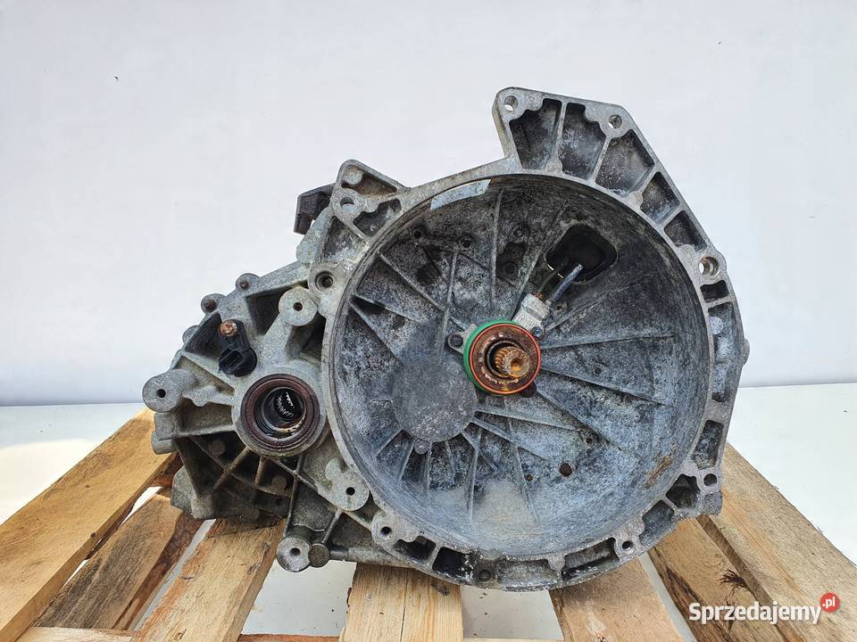 Ford Mondeo MK3 25 V6 SKRZYNIA BIEGÓW manualna osobowe Janów sprzedam