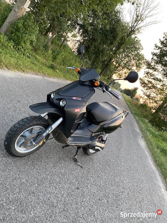 Aprilia sr 50 LC Rok produkcji 1998 Aprilia Radoszyce sprzedam