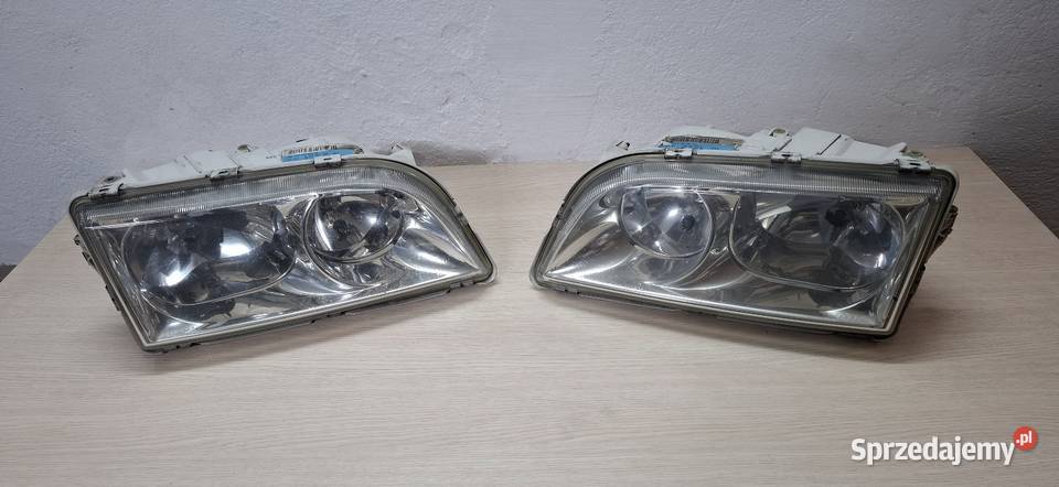 Lampa Reflektor Volvo V40 S40 Lampy przednie Sandomierz
