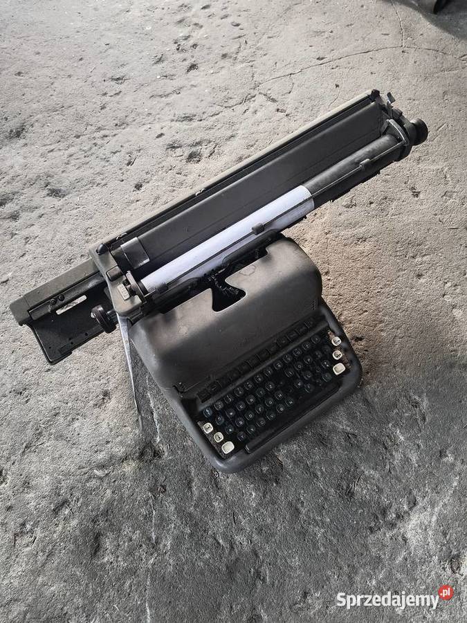 Maszyna do pisania PRL Skarżysko-Kamienna