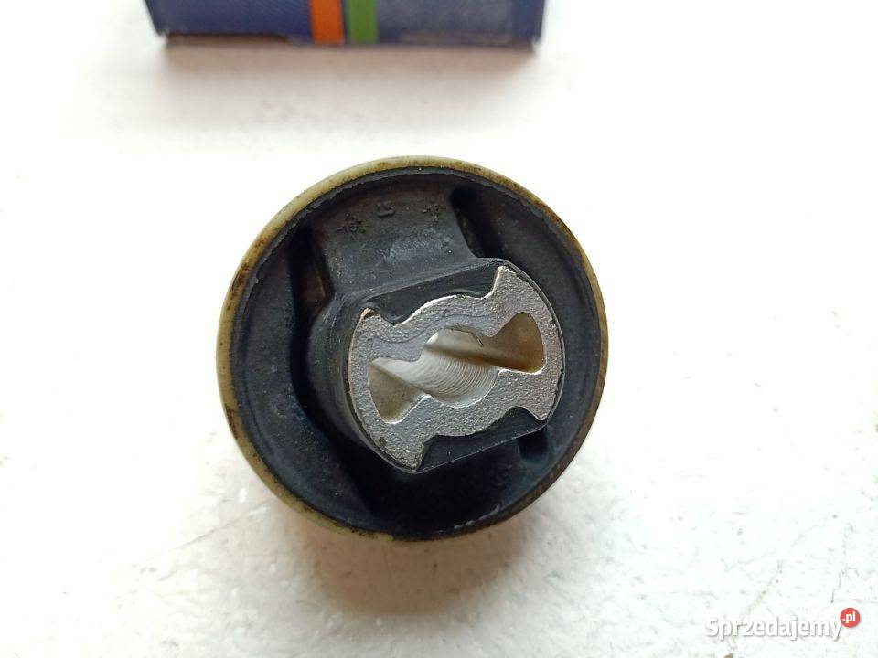 TULEJA WAHACZA PRZÓD FIAT GRANDE PUNTO 14 16V Skarżysko-Kamienna sprzedam