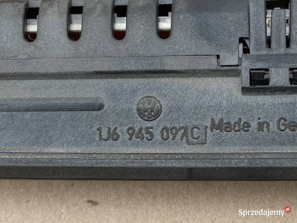 Trzecie światło stop 1J6945097C vw sharan seat osobowe Szczecin