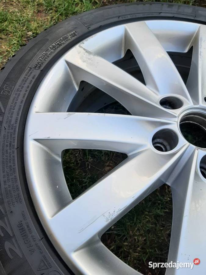 Alufelga 17 koło Volkswagen 5K0 z oponą Michelin mazowieckie Warszawa