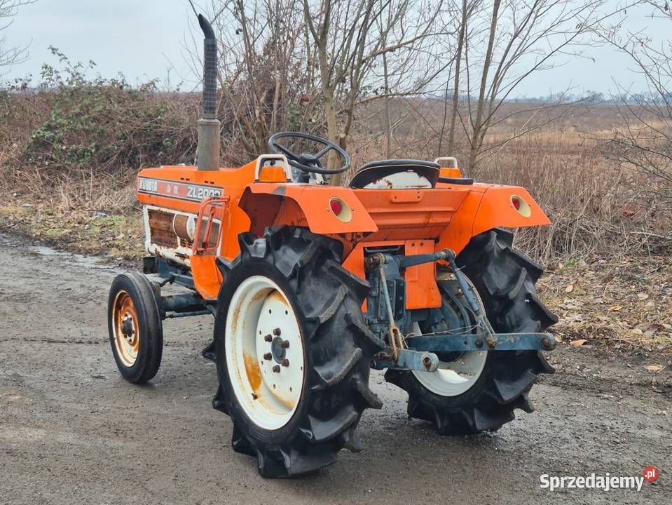 Traktorek traktor KUBOTA ZL2002S 20 24 Napęd 2x4 Małuszyn sprzedam