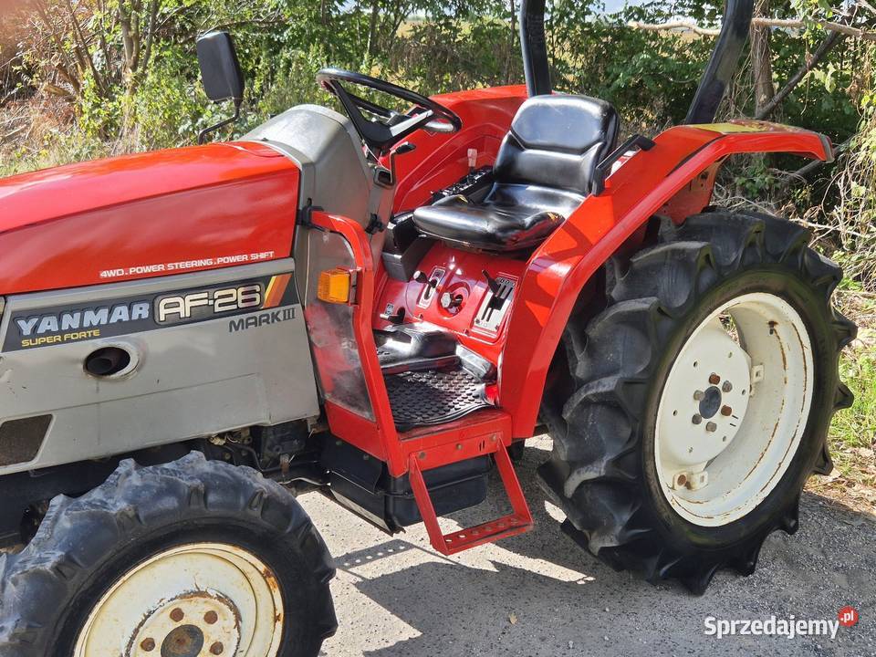 Traktorek YANMAR AF26D 26 44 Wspomaganie Skrzynia biegów Automatyczna dolnośląskie Małuszyn