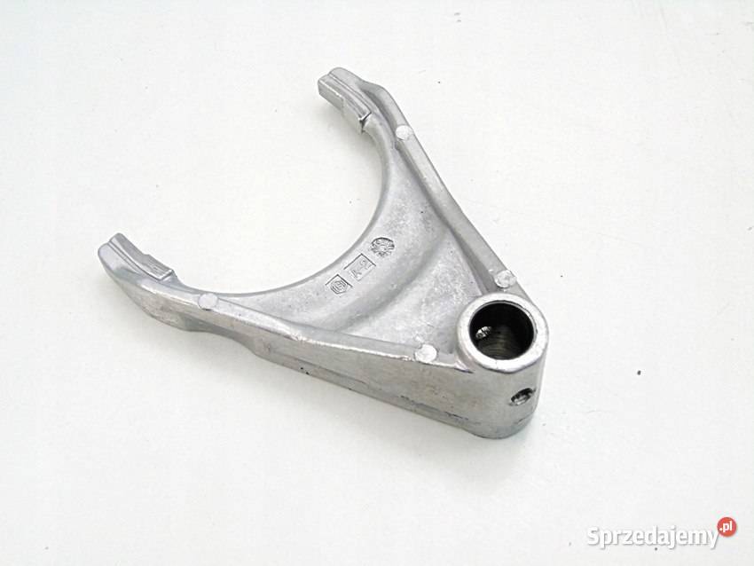 Widełki wybierak skrzyni biegów K9A0 Kia Carens Sosnowiec