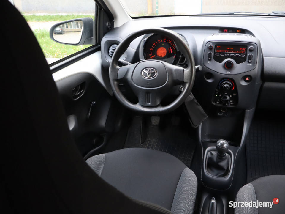 Toyota Aygo 10 VVTi benzyna Katowice