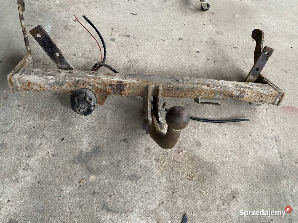 Hak holowniczy Renault Megane I Grandtour 1999 Kozłówka