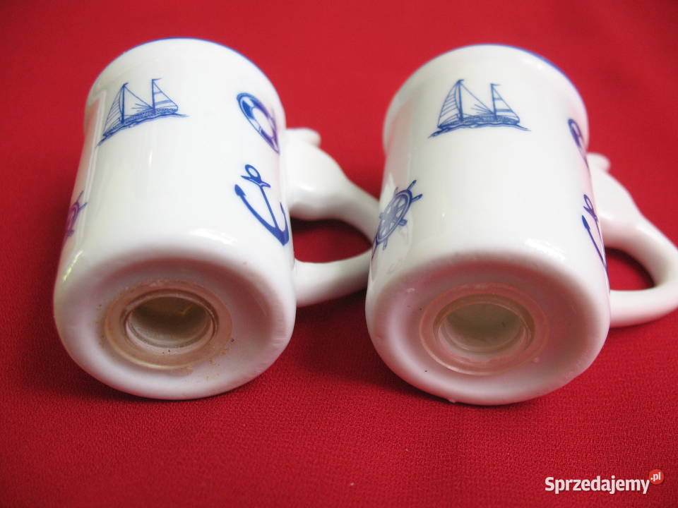 Sól i pieprz kufle na podstawce Solniczka i Siedlce