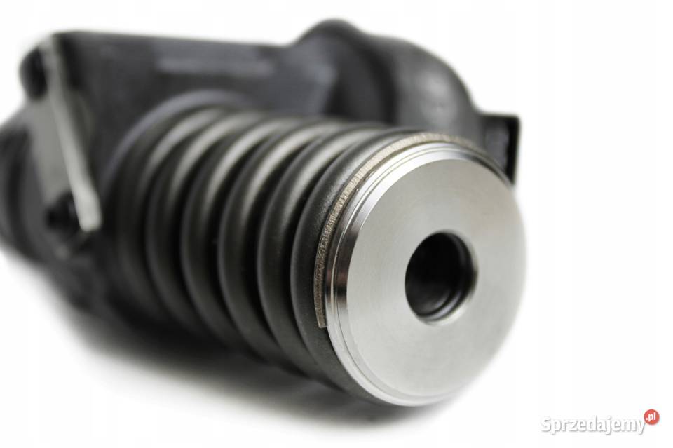 Bosch 038130073AK pompowtryskiwacz Kartuzy