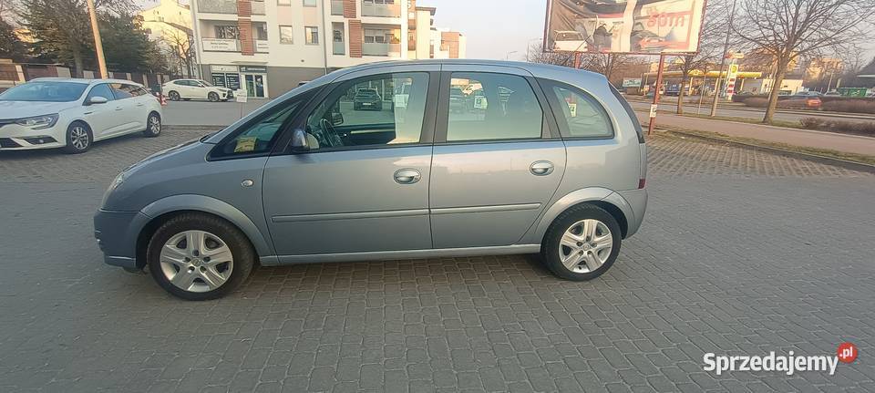 Sprzedam Opla Merive Samochody osobowe Piotrków Trybunalski