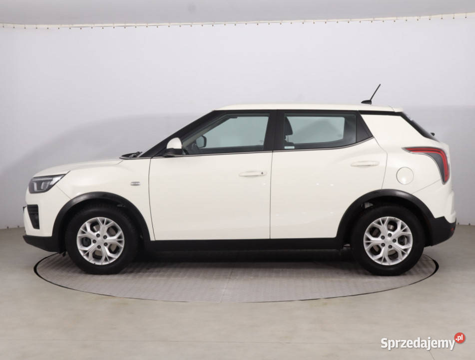 SsangYong Tivoli 15 TGDI światła do jazdy dziennej mazowieckie sprzedam