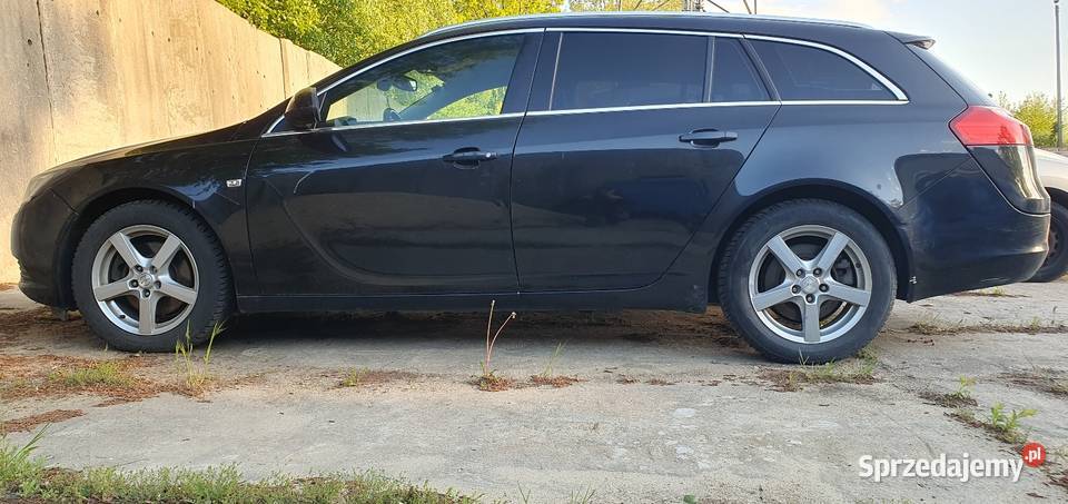 Opel Insygnia A 20 TDCI Sport 160 kombi kupiony w polskim salonie Pabianice