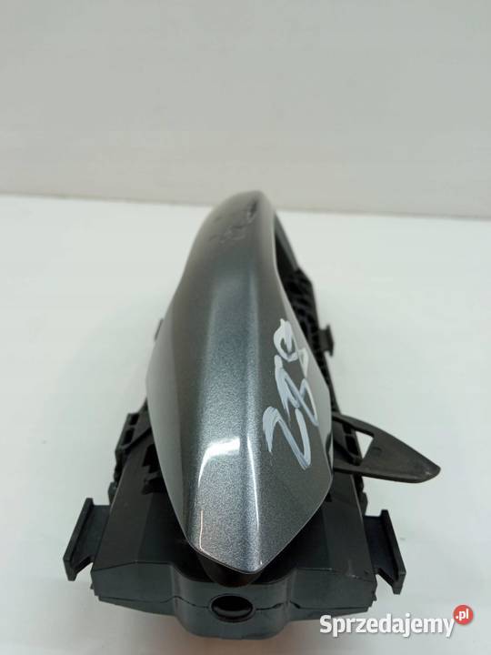 KLAMKA ZEWNĘTRZNA LEWA TYŁ KEYLESS 8V0839885 Klamki