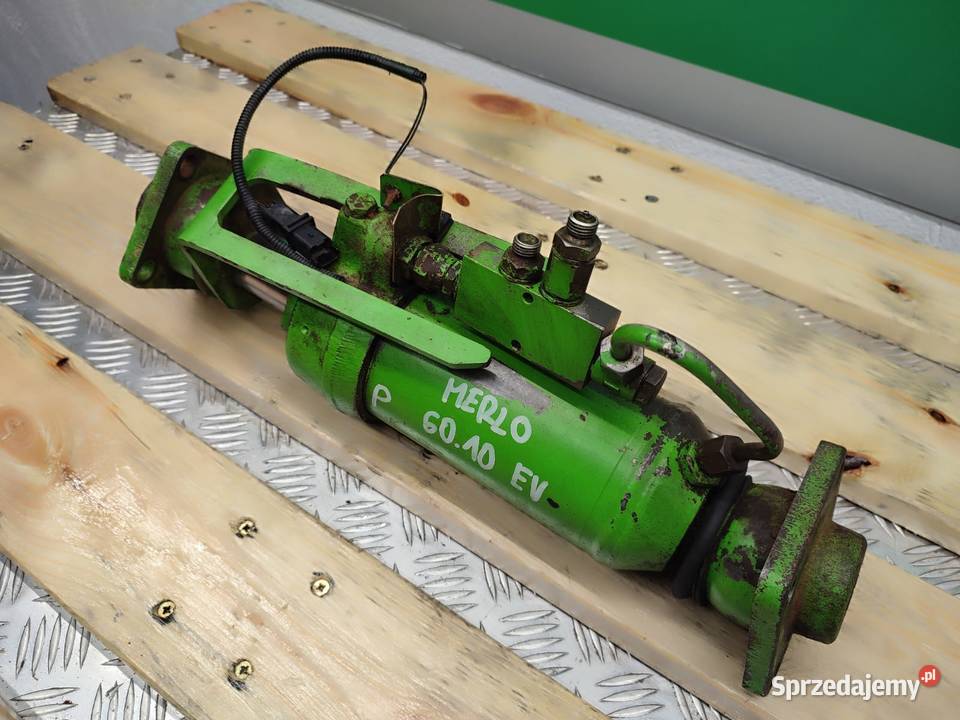 Siłownik hydrauliczny stabilizacji osi MERLO P Wilkowo sprzedam