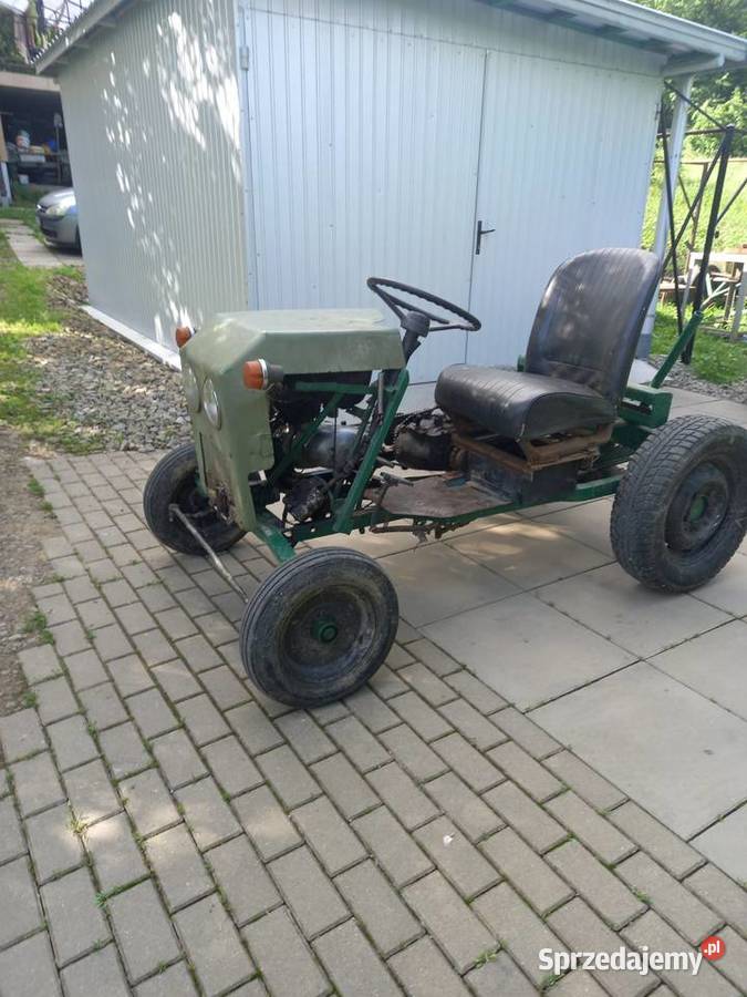 Traktorek z silnikiem WSK Sanok