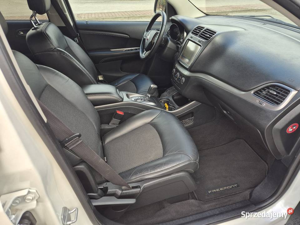 Fiat Freemont CROSS 4x4 2015r 20D 170 Full Biała czujnik zmierzchu lubelskie