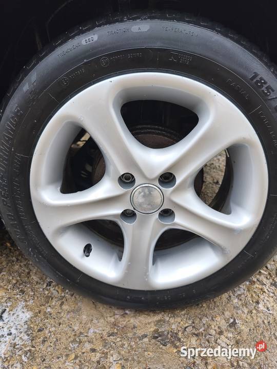 Alufelgi 15 4x100 Renault Clio 3 Średnica 15" Huta Turobińska