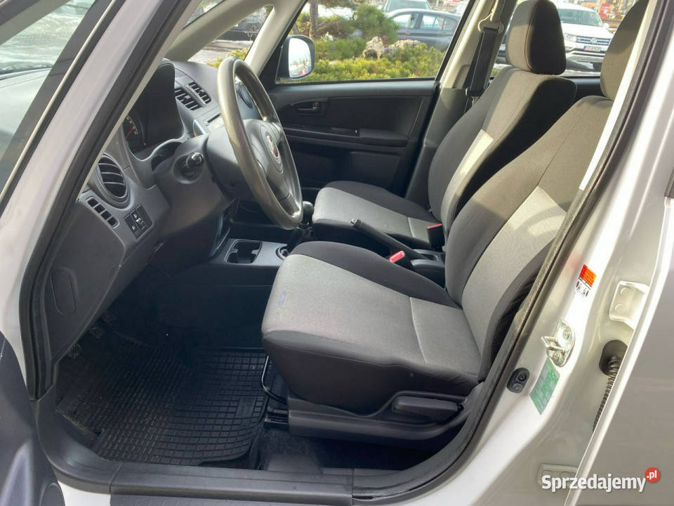 Fiat Sedici klimatyzacja benzynka el szyby ASR (kontrola trakcji) Fiat