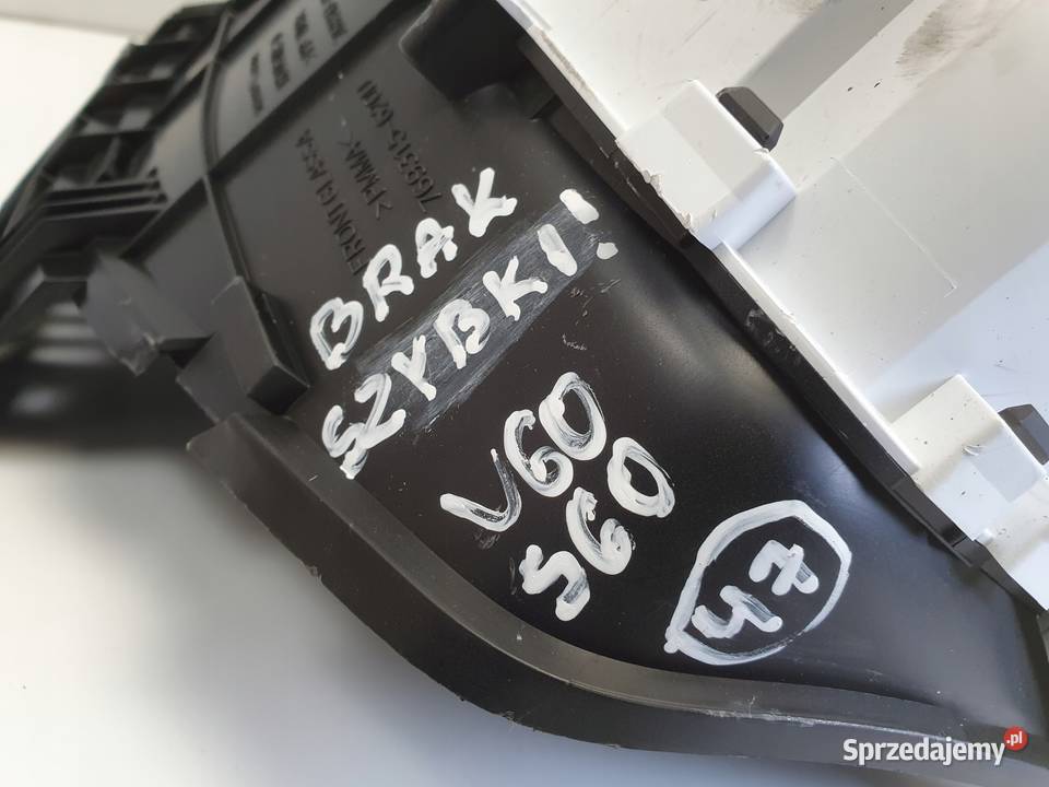 Volvo V60 S60 II 20 D LICZNIK Zegary 31453089 lubelskie Chełm