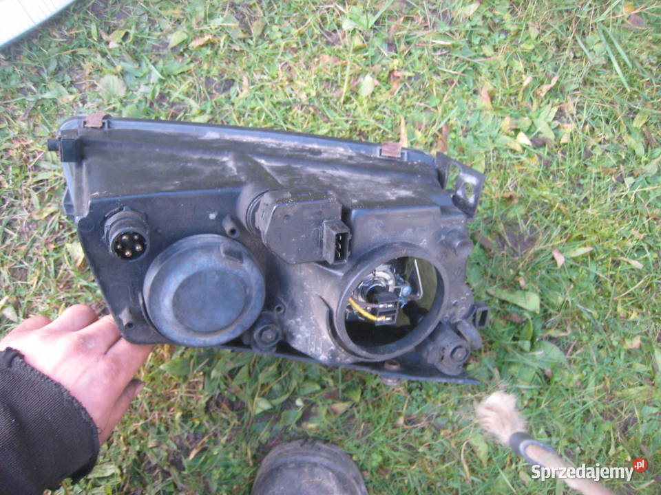 Lampa przednia lewa Volkswagen Passat B5 9699 lewe Kraków sprzedam