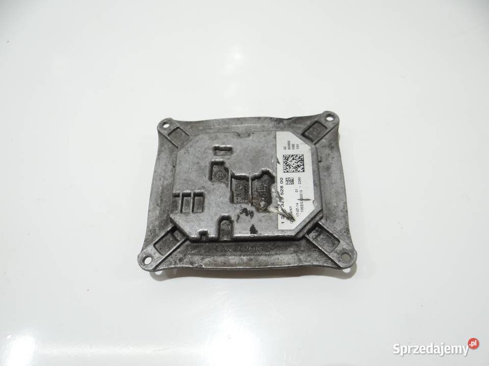 PRZETWORNICA LAMPY BMW E88 osobowe lubelskie