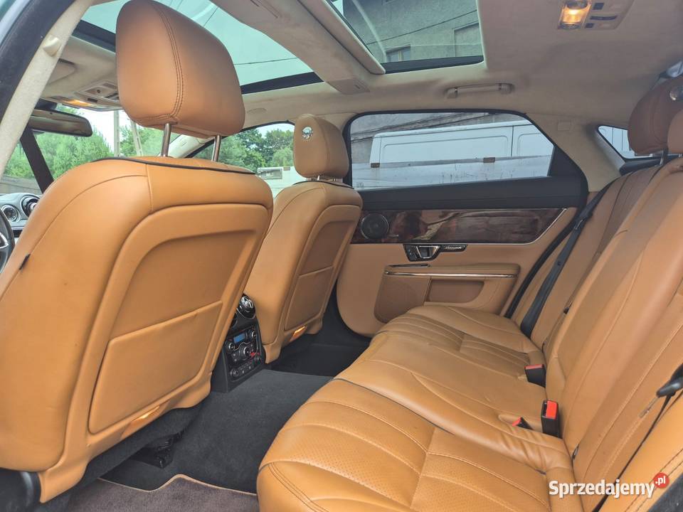 Jaguar XJ automatyczna Dzikowiec