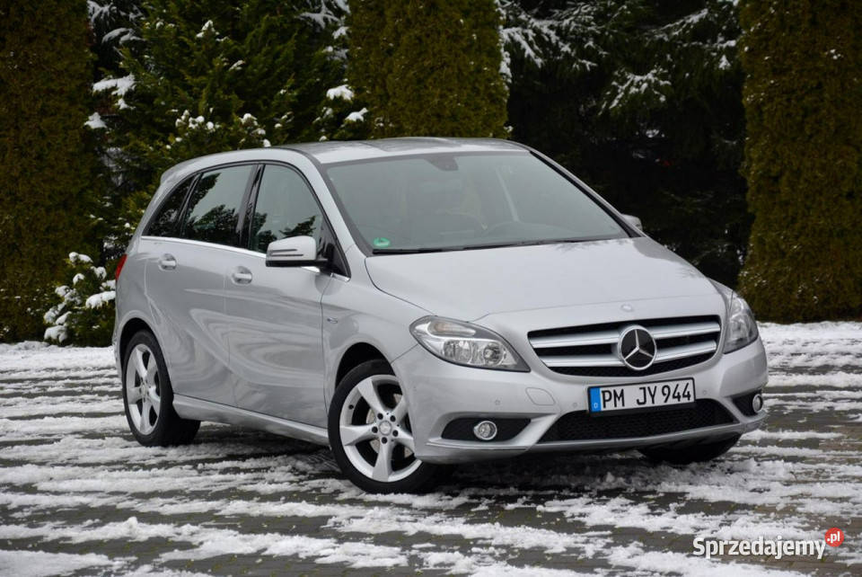 Mercedes B 180 Navigacja Chromy 2x Parktronik 84038km mazowieckie Ostrów Mazowiecka