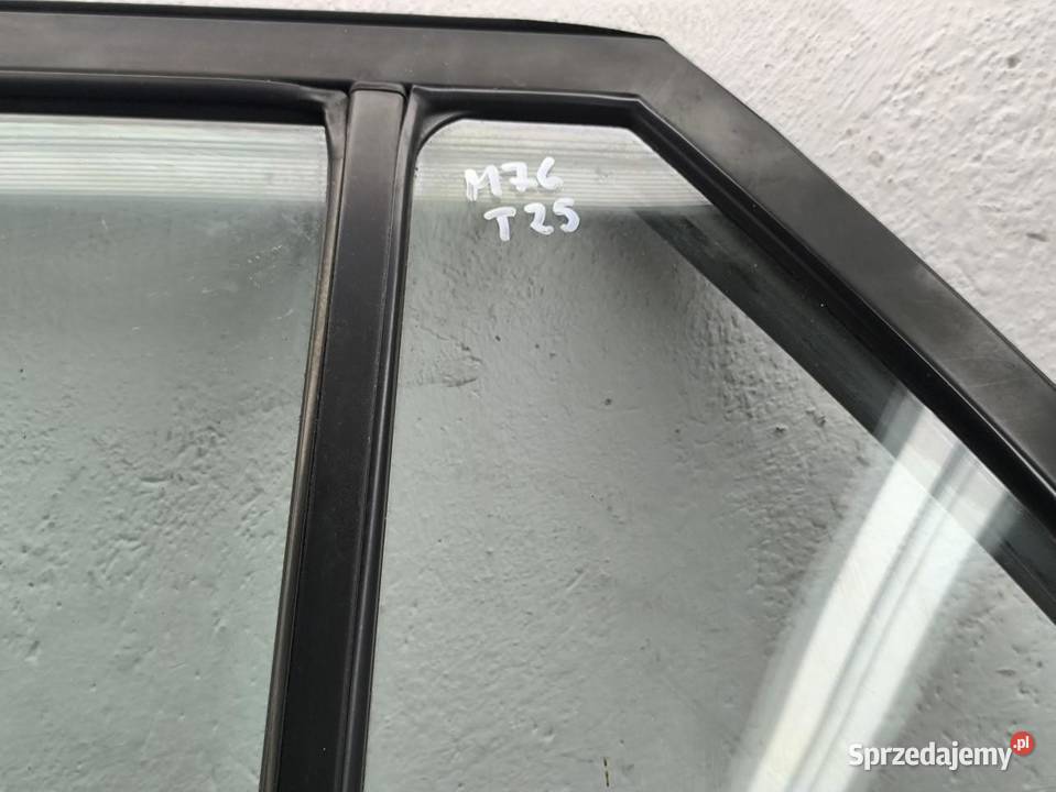 DRZWI LEWY TYŁ TOYOTA AVENSIS II T25 KOMBI sprzedam