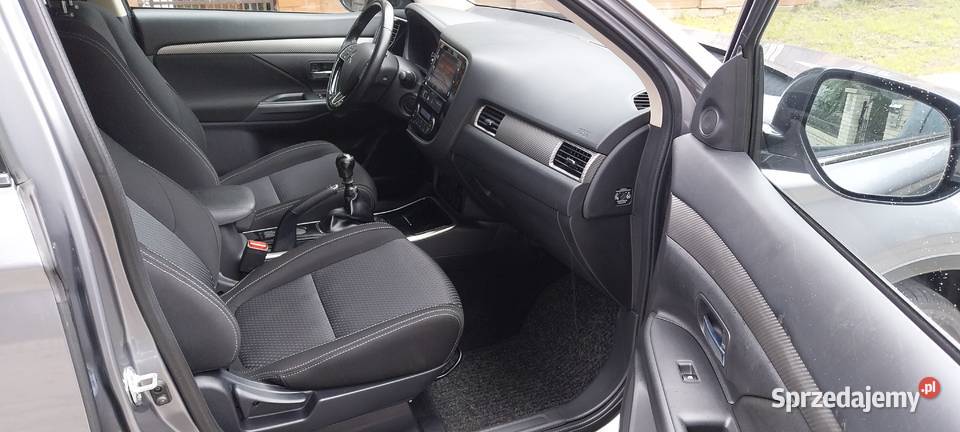 22 DiD 7osobowy BEZWYPADKOWY szary Samochody osobowe Szczecin