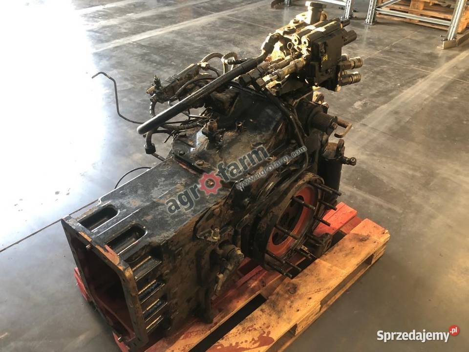 Tylny most Holland TM 140 5186286 Byków