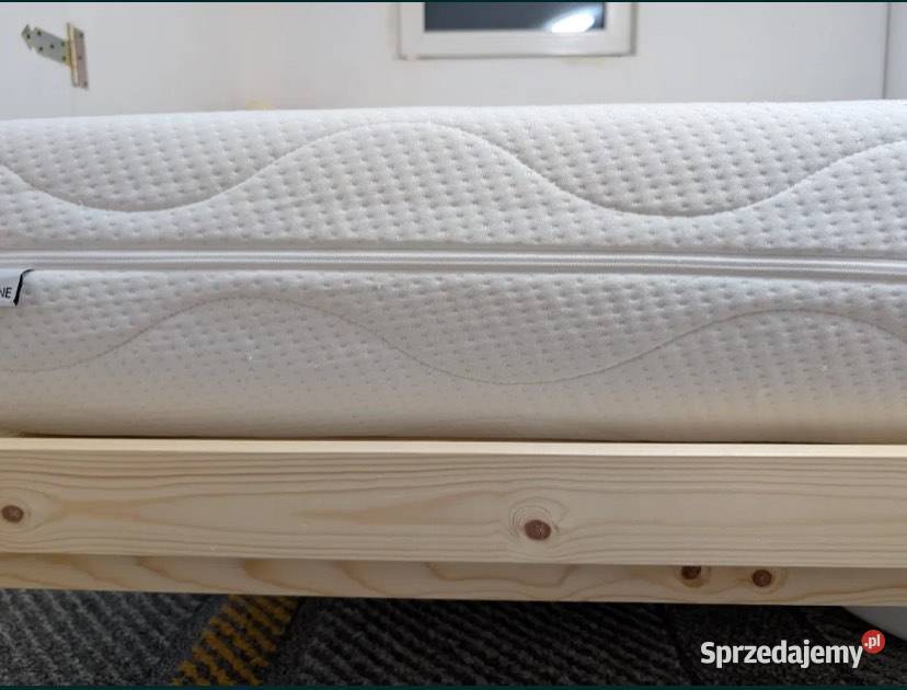 Lóżko Ikea i materac Jysk