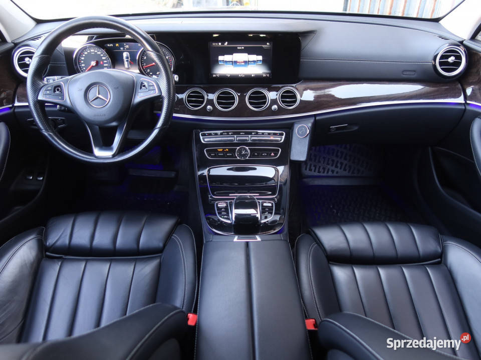 Mercedes E E 250 172930km Katowice